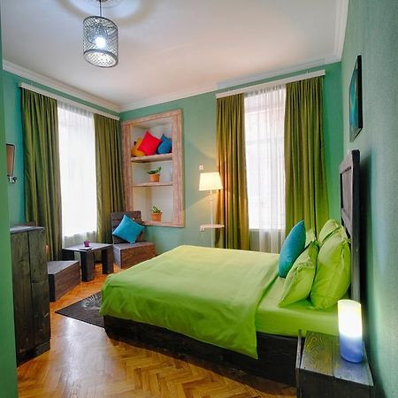 Euphoria Inn ティビリシ エクステリア 写真